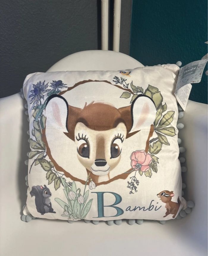 Neuf coussin bambi déhoussable /45 cm x 45 cm / Disney