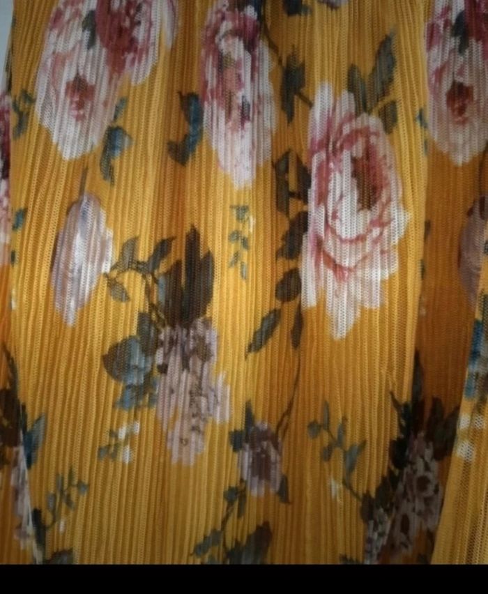 Short plissé fille  neuf Amisu - photo numéro 2