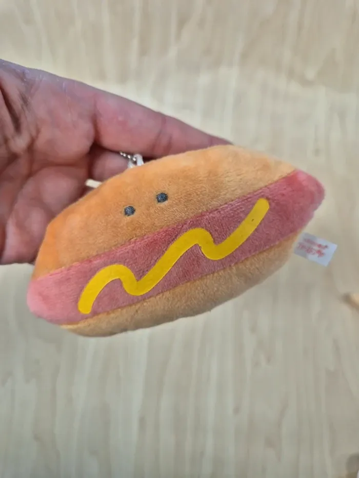Porte-clés peluche Tsuburana Hitomi "Fast Food" : Hot Dog - photo numéro 2