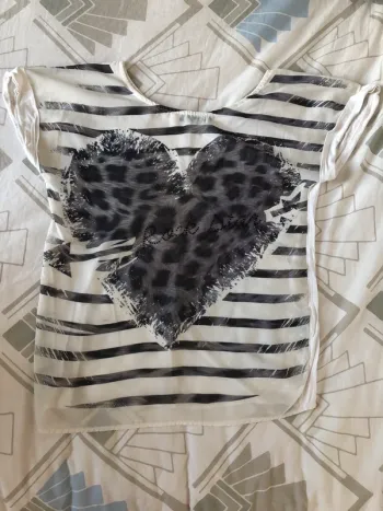Thee shirt