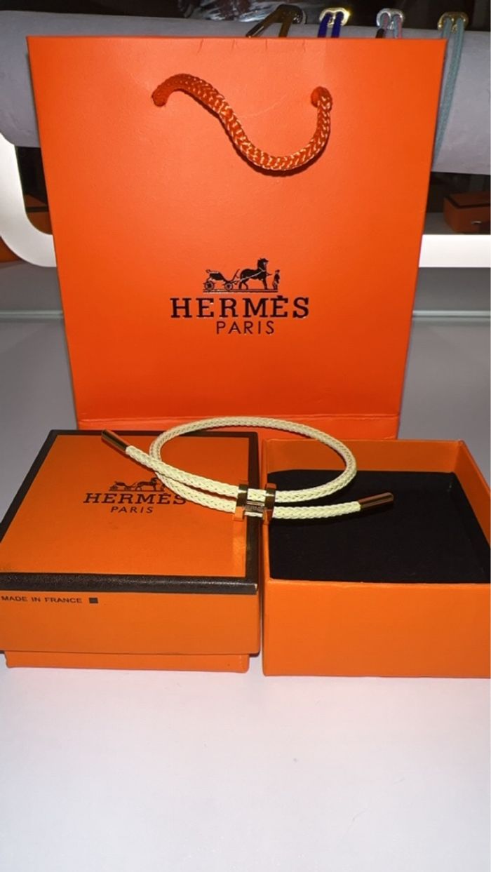 Bracelet H jaune pastel