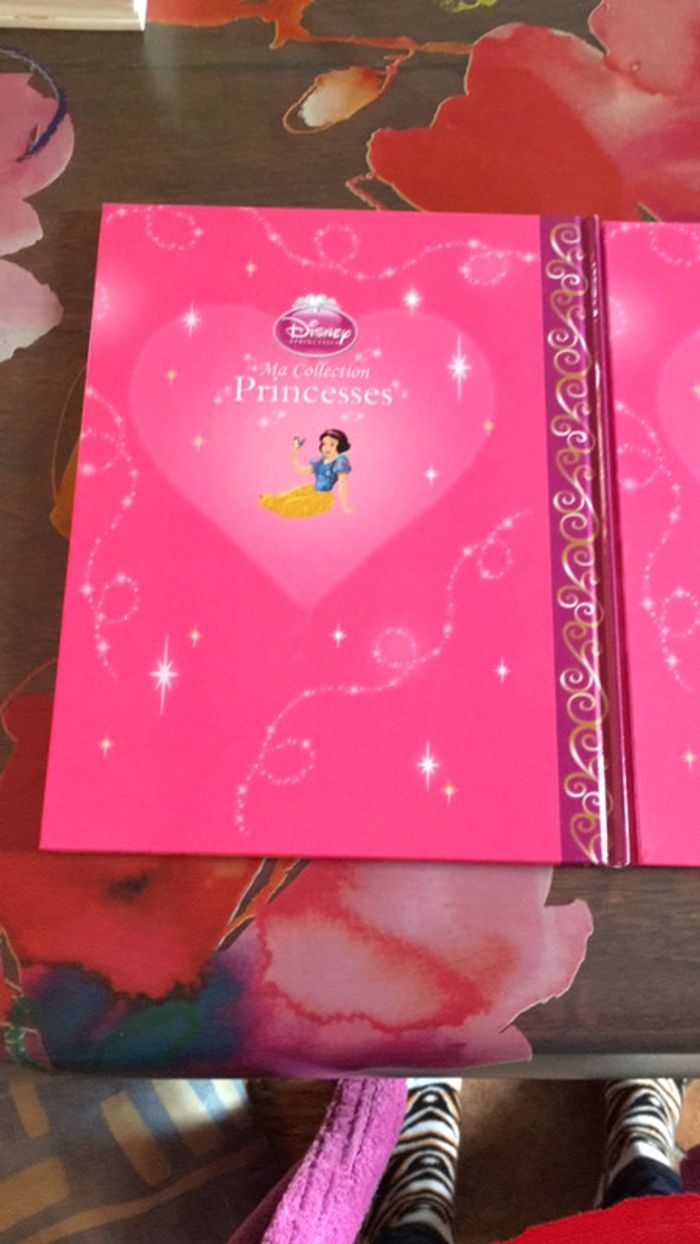 Lot de 2 livres blanche neige : deux cœurs qui s aiment et blanche neige et les 7 nains - photo numéro 5
