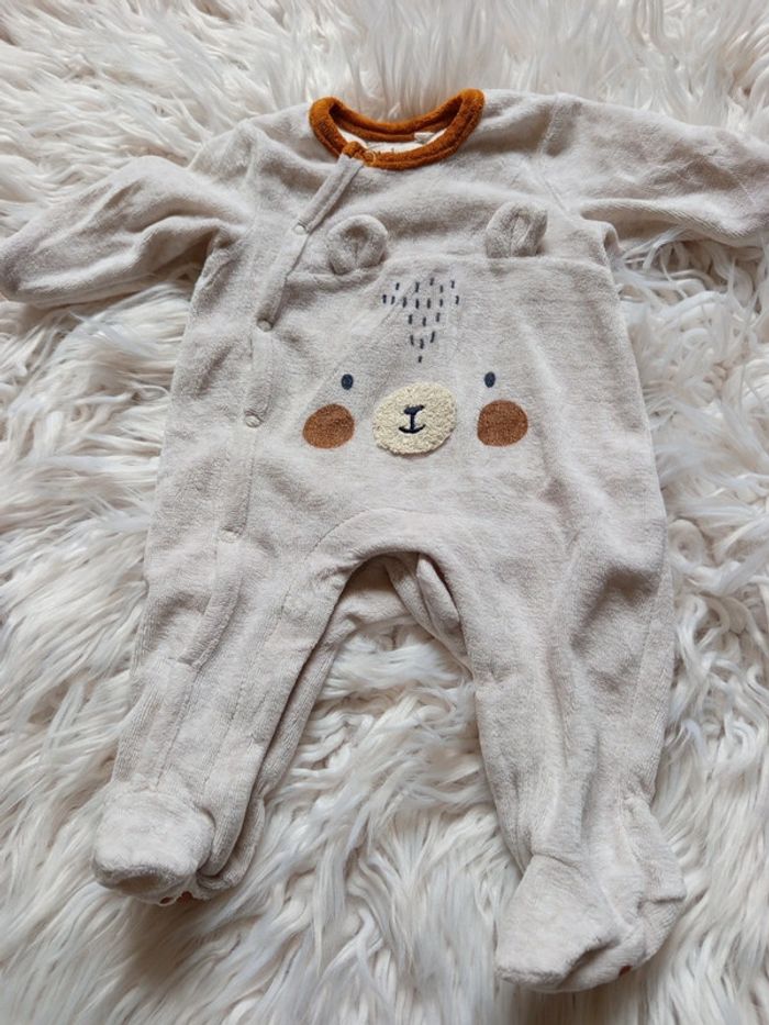 Lot Pyjamas 1 mois - photo numéro 3