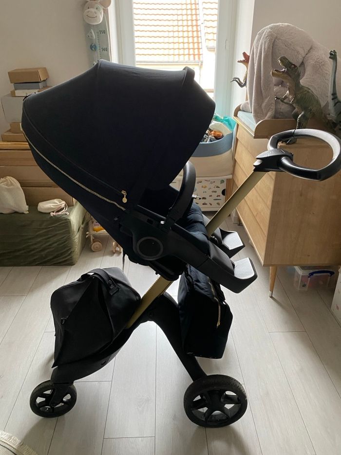 ✨ Poussette Premium Stokke Xplory X- Édition Limitée Gold/Black (Avec Nacelle) - photo numéro 6