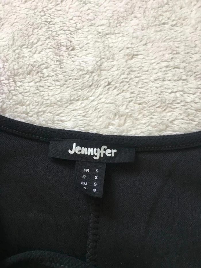 Petite robe noire d'été uni basique simple casual décolleté col V en lacets manches courtes - photo numéro 5