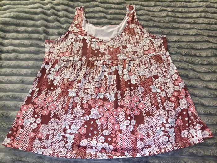 Débardeur rouge fleurs XXL