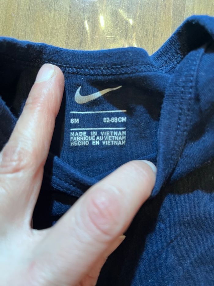Bodie Nike 6mois - photo numéro 2