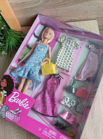 Poupée barbie Mode et accessoires 