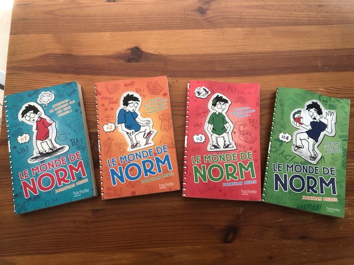 Lot des 4 premiers tomes « le monde de Norm