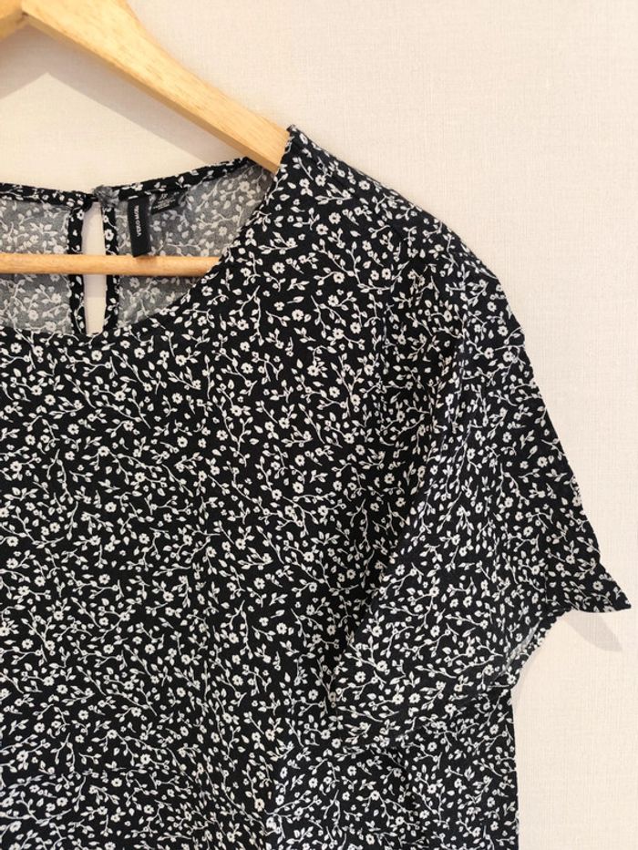 Tee shirt fleuri