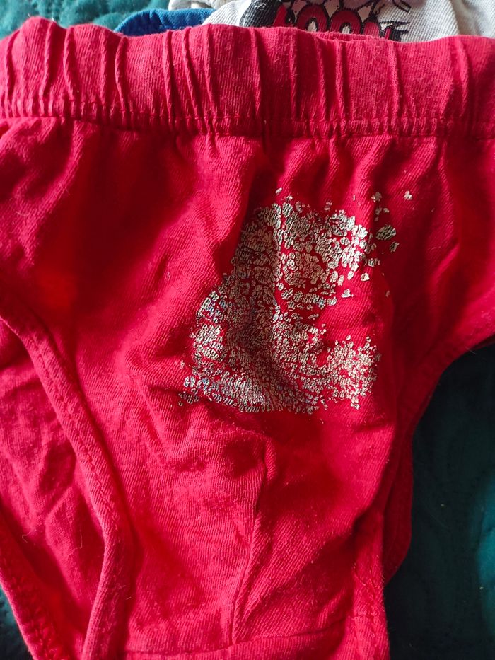 Lots de 23 slip plus à caleçon garçon taille entre 6 a 8 ans - photo numéro 2