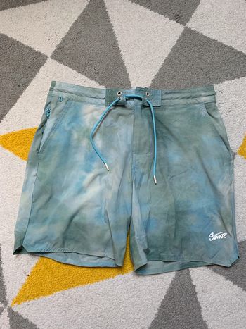 Short de bain Pull & Bear Taille 42