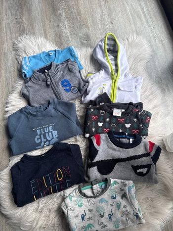 Lot de vêtements bébé 6 mois