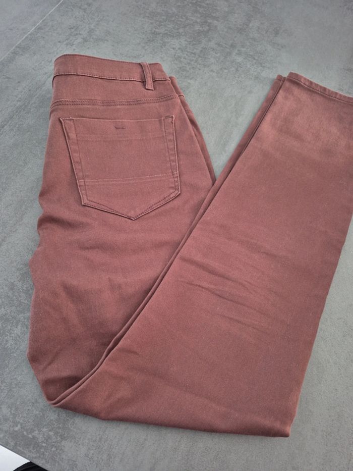 Jeans Léger T.42 - photo numéro 2