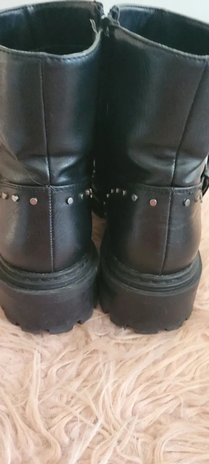 Bottines noires bershka - photo numéro 2