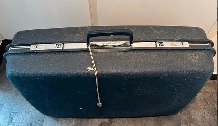 🤩 Samsonite 65x48x20 TBE général + clé Superbe valise à roulettes très grande capacité