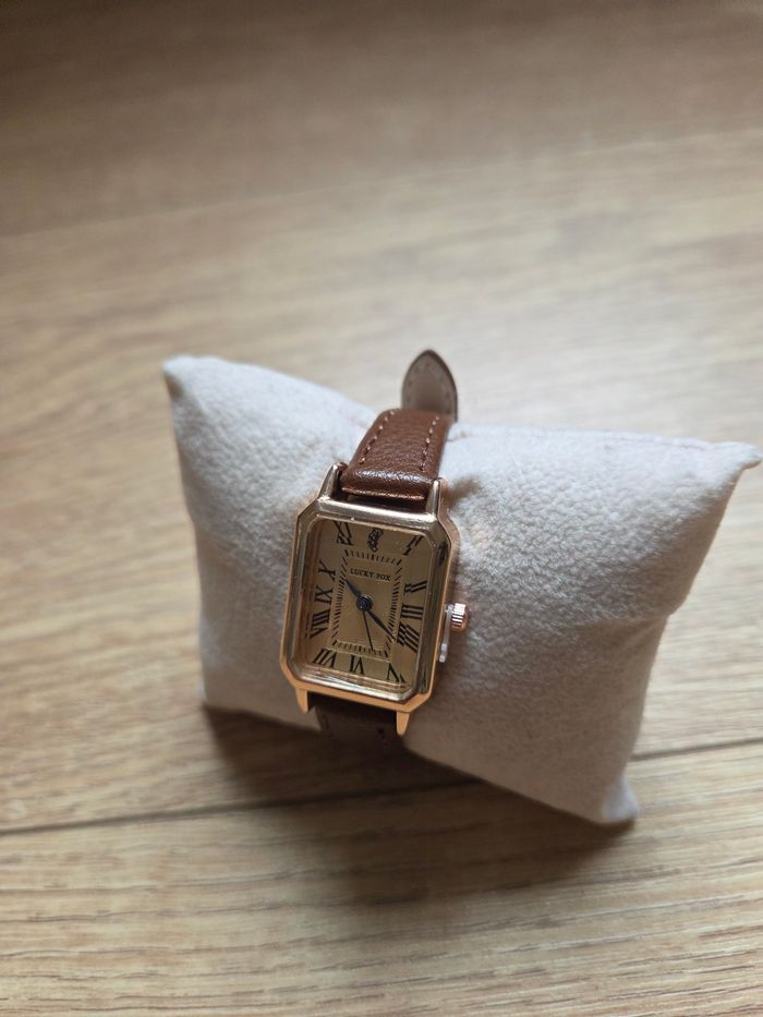 Montre femme vintage - photo numéro 2