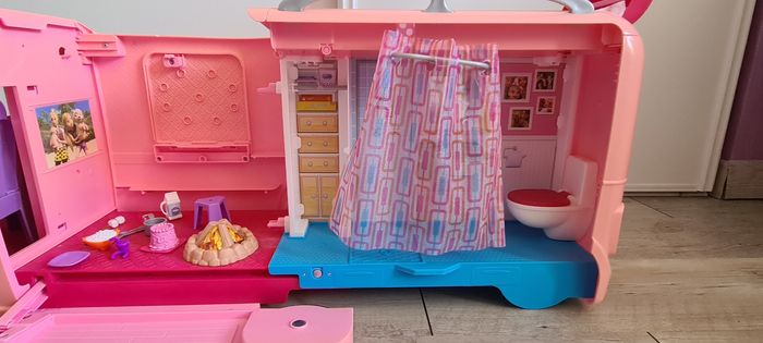 Camping car barbie - photo numéro 2