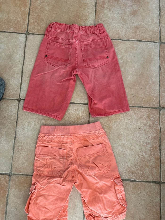 Lot de 2 bermudas en 10 ans - photo numéro 6