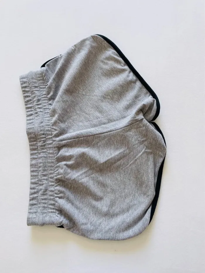 Short adidas - photo numéro 2