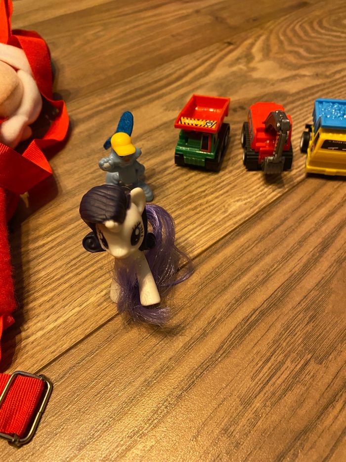 Lot mini sac père Noël + mini véhicules - photo numéro 4