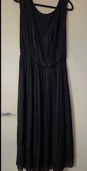Robe longue plissée noire T.46/48