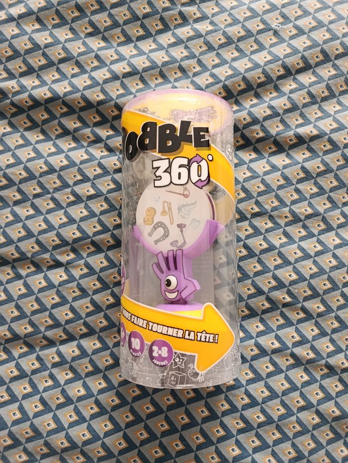Dobble 360 neuf