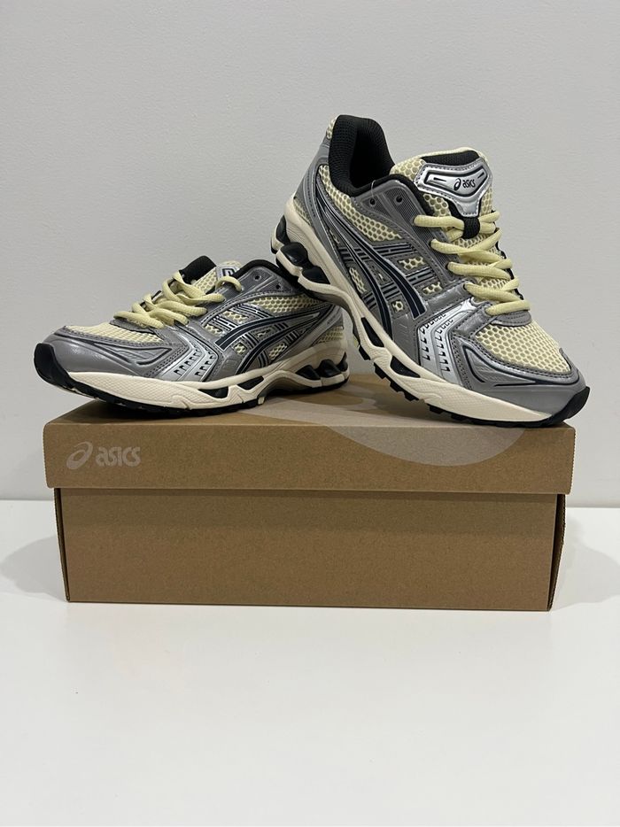 Chaussure Asics GEL Kayano 14