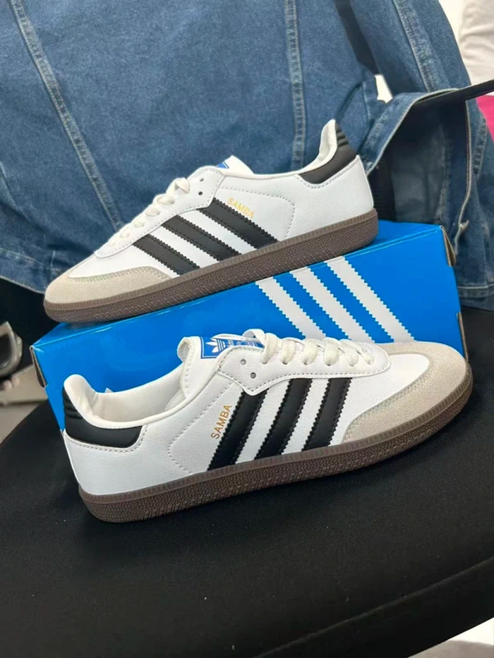 Adidas Samba Blanc 40 - photo numéro 4