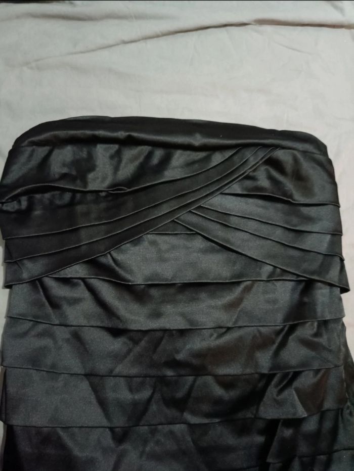 Robe de soirée - photo numéro 2