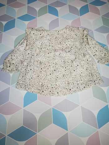 D3838 - blouse fille 9 mois