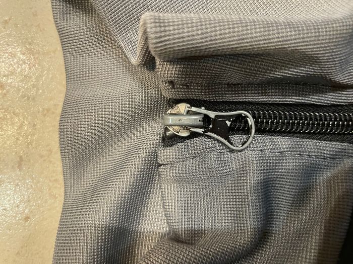 Veste fine zippé Spiderman 6ans - photo numéro 5