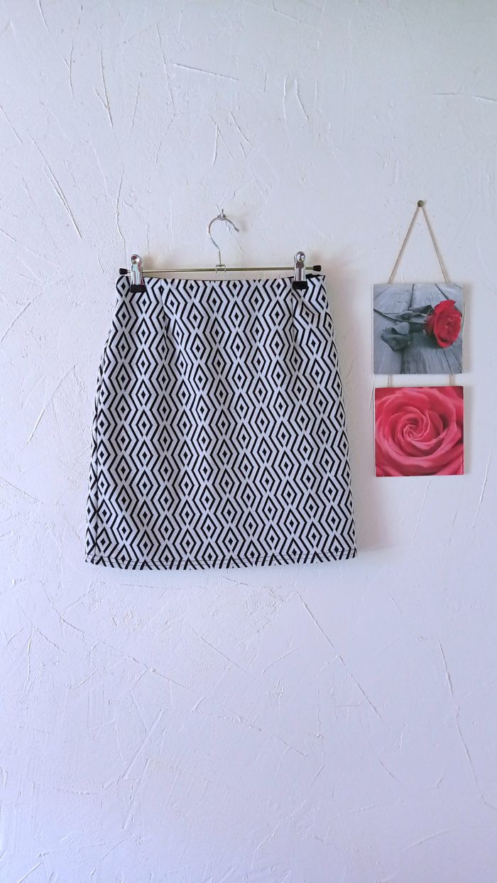 🌸Mini-jupe, taille 34