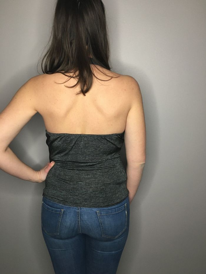 Dos nu 2 en 1 avec bijou - photo numéro 2