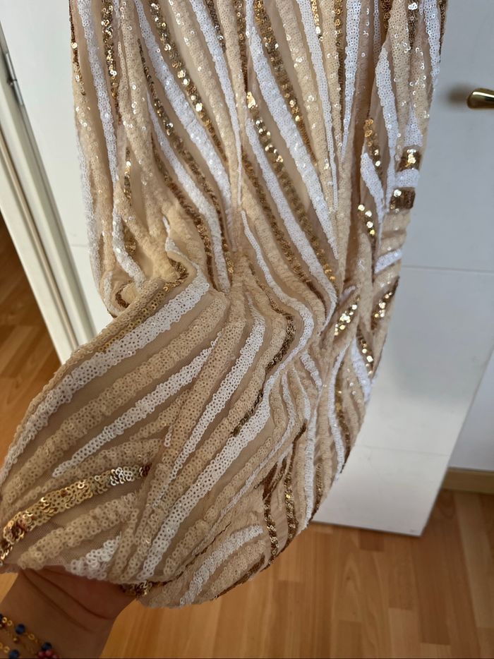 Robe de soirée TFNC London beige sequins - photo numéro 7