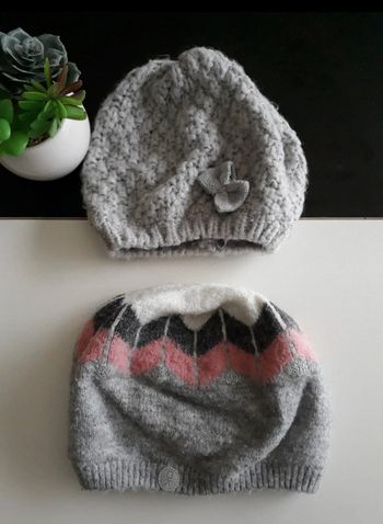 Lot bonnet fille Okaïdi Taille 2 ans🌿💝