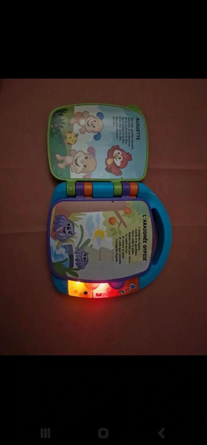 Livre musical Fischer price - photo numéro 2