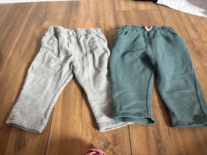 Lot 2 pantalons 18 mois obaibi