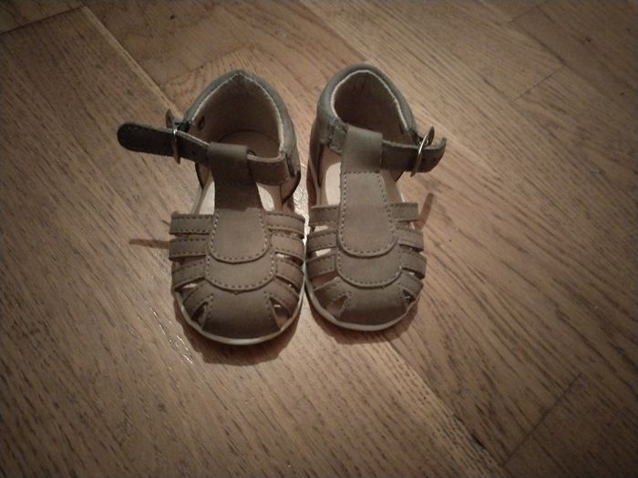 Chaussures bébé sandales