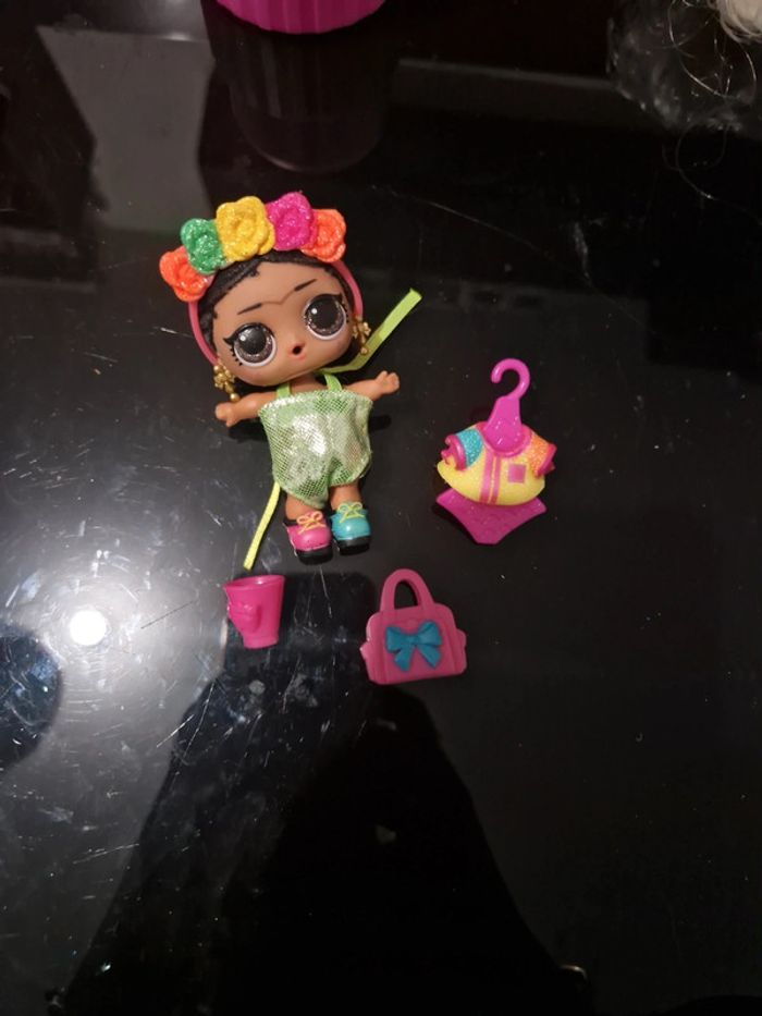 Poupée LOL surprise