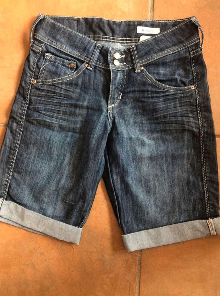 Short H&M  état  neuf (32)