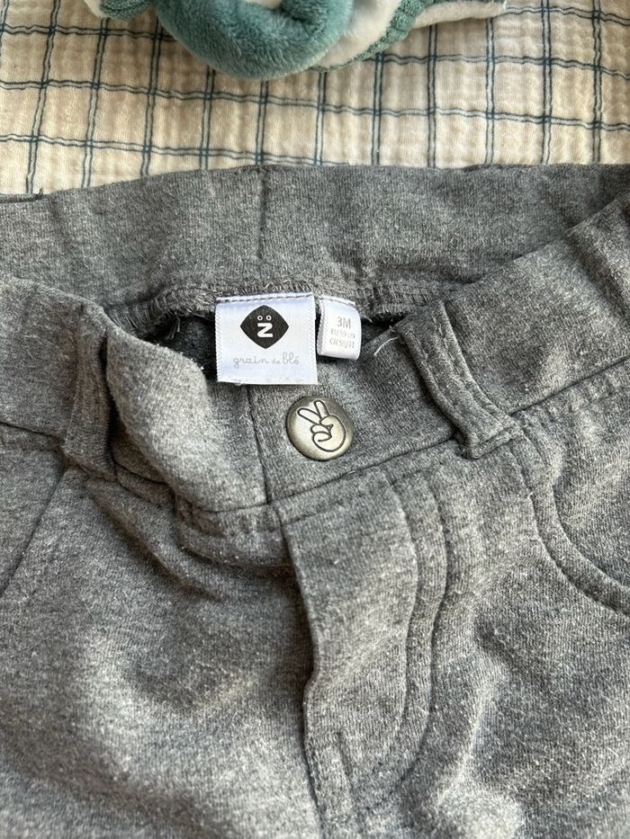 Pantalon 3 mois - photo numéro 2