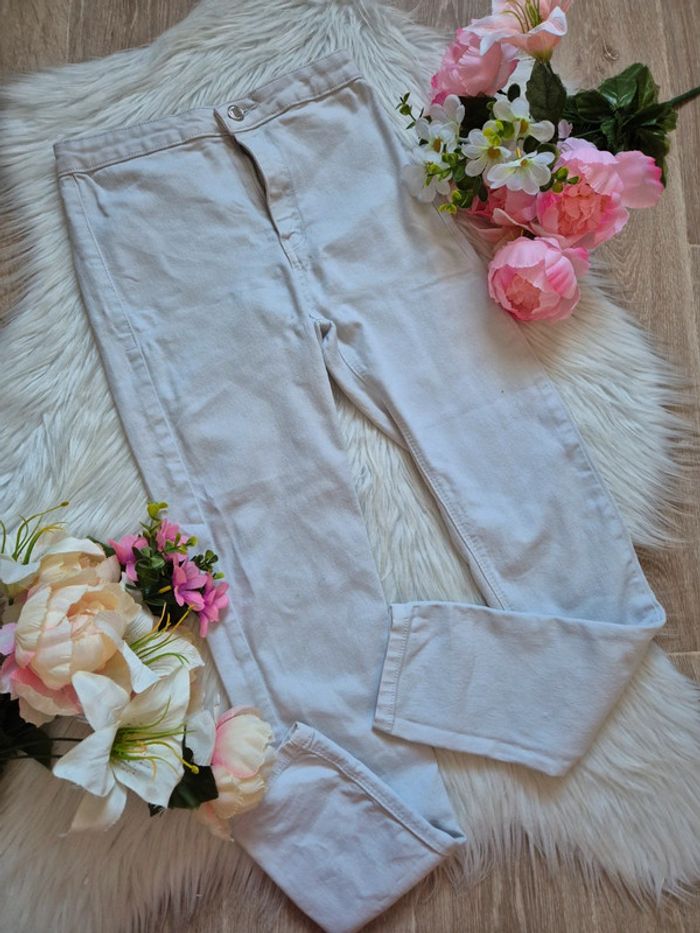 Pantalon bershka 38