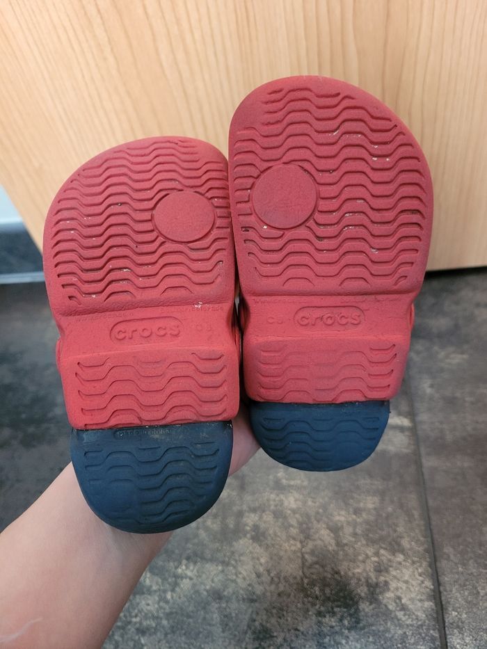 Crocs  rouge - photo numéro 7