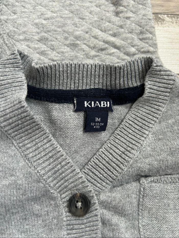 Lot de 4 gilets bébé garçon 1 mois - photo numéro 3