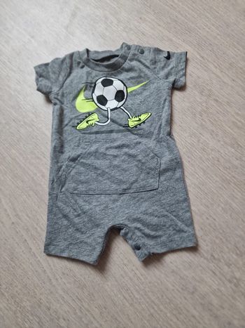 Combi Nike 1 mois