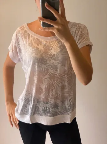 Tee shirt