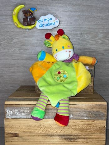 POM17 doudou girafe pommette