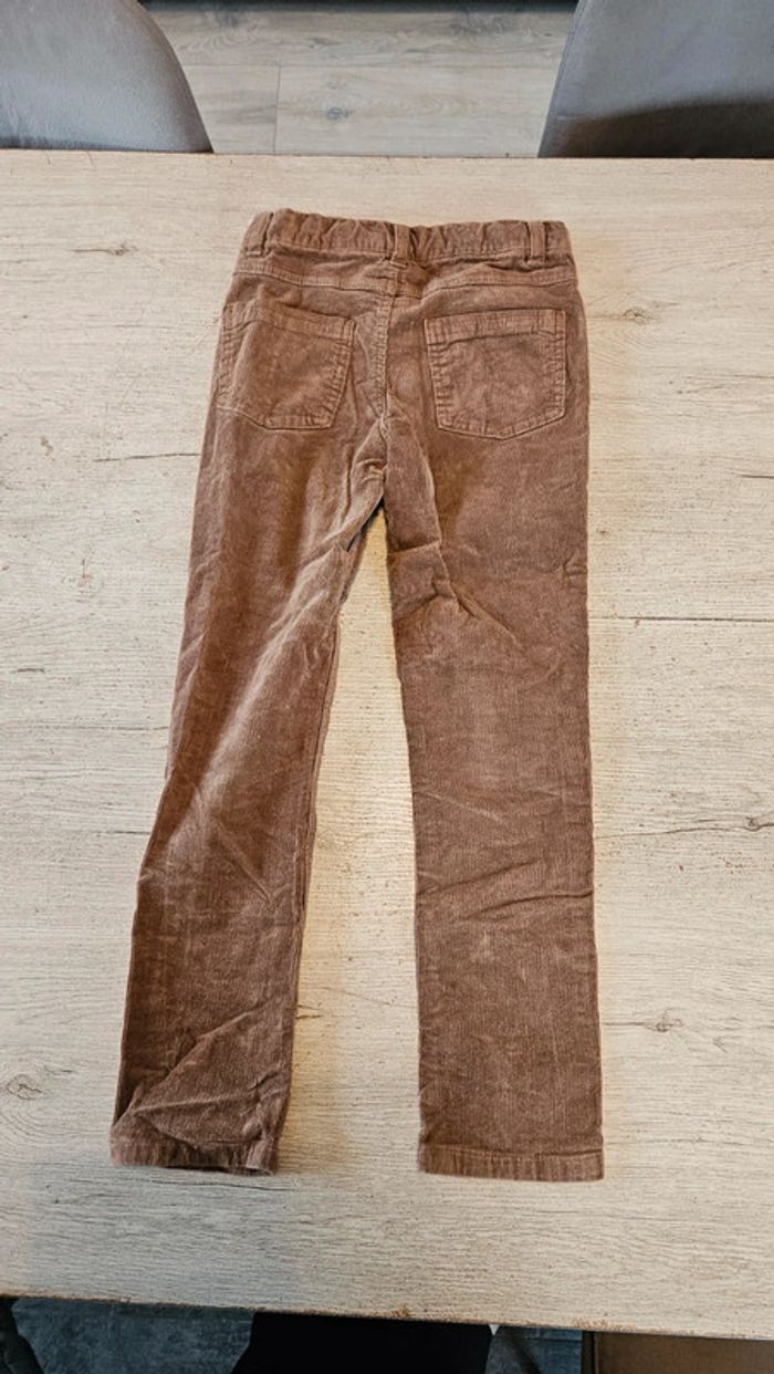 Pantalon en velour cotelé kamel, ajustable à la taille, 3 Suisses Collection, 10 ans, jamais mis - photo numéro 11