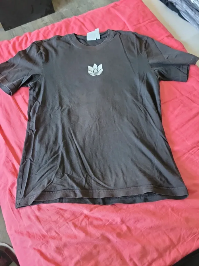Tee-shirt adidas taille s